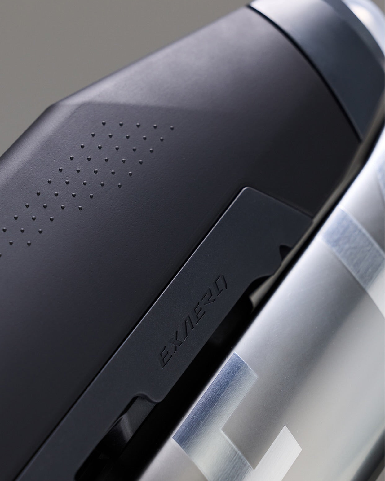 SEKA ExAero Magnetic Water Bottle & Cage System