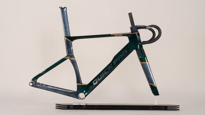 Quick Pro ER:ONE Carbon Road Bike Frameset | UCI Approved | Custom Paint