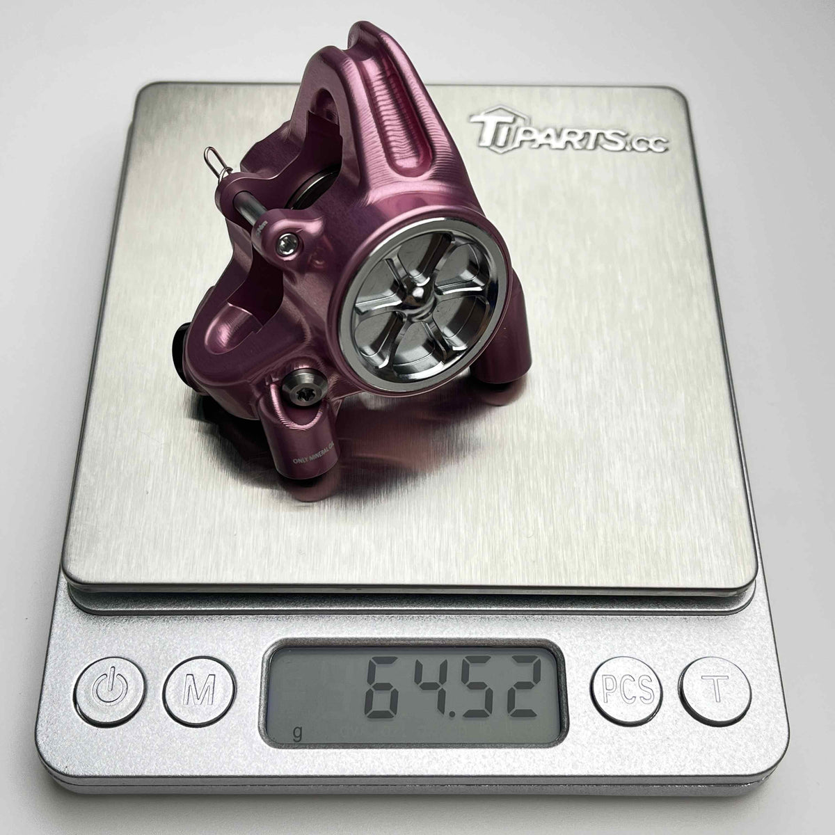Lewis R2 brake caliper on the scale
